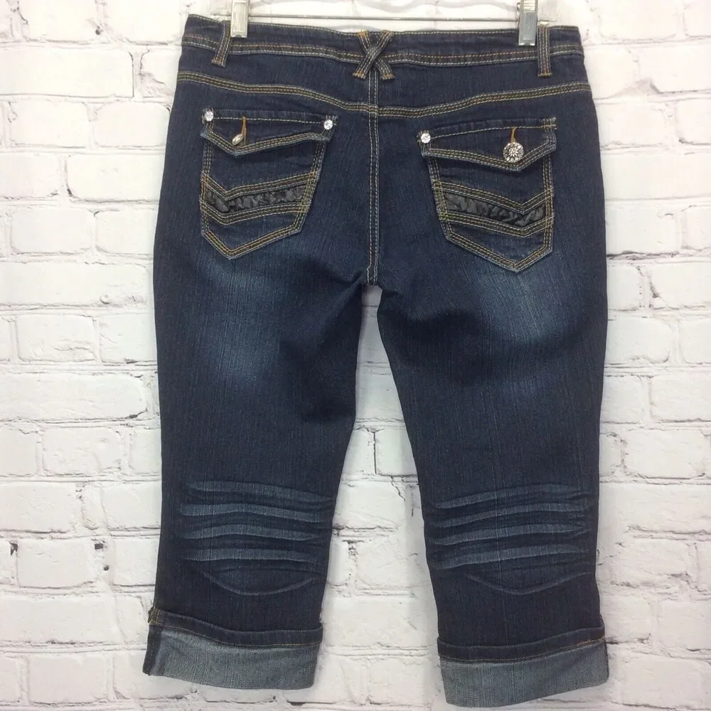 Eighty Eight Blue Jean Capri Women’s Sz 9 Cropped Cuffed Hem Mid Rise Dark Wash